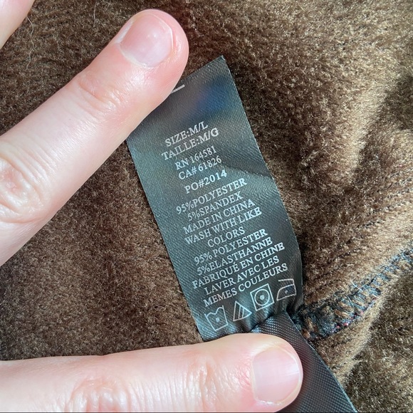 Just Cozy buffalo plaid thermal leggings - Picture 5 of 5